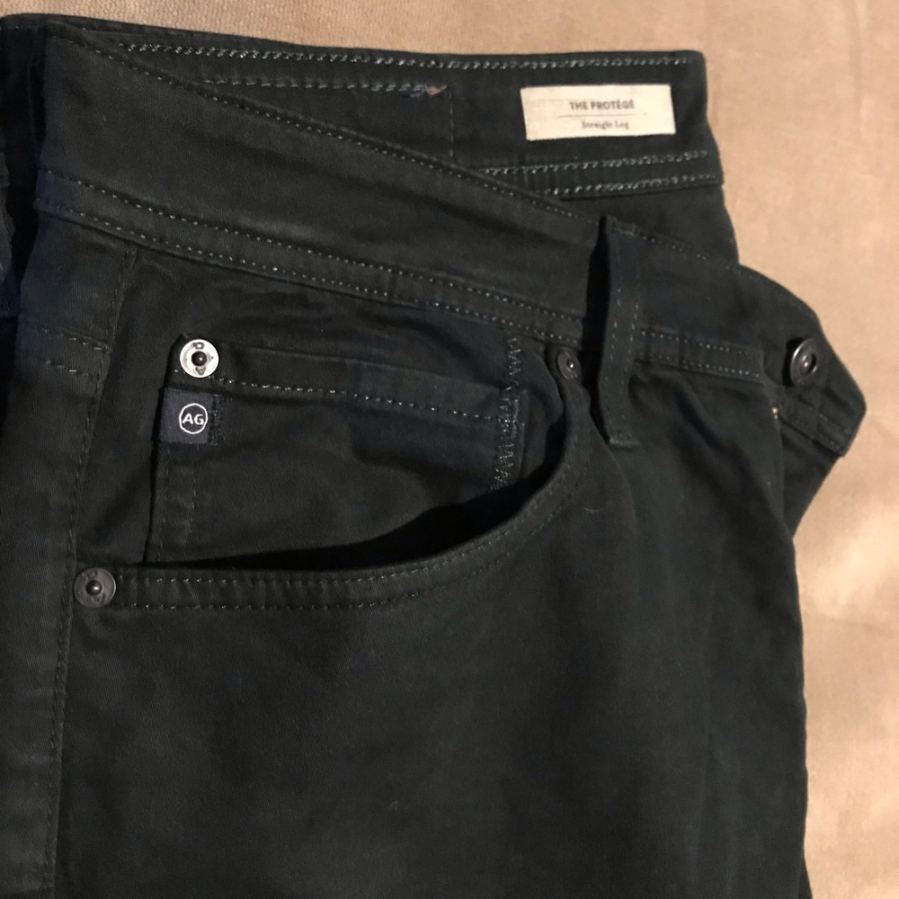 Gently worn AG jean cut pants .